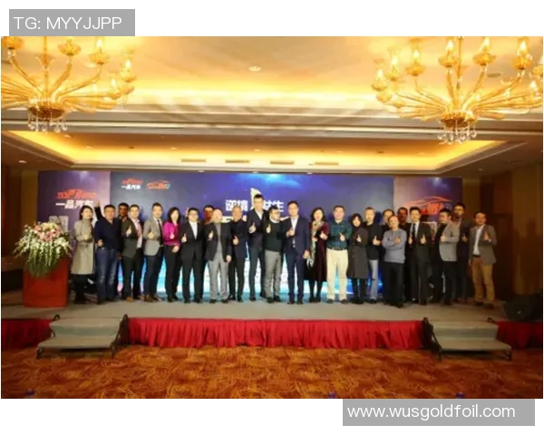 足球明星齐聚一堂精彩海报展现传奇瞬间与荣耀时刻